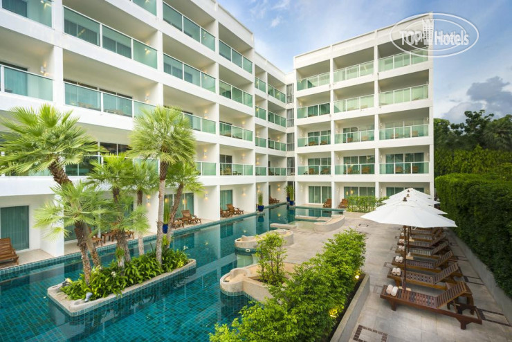 Hotelier's photos Chanalai Romantica Resort 4*