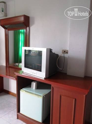 New photos from tourists Dumrong Town Hotel 1*