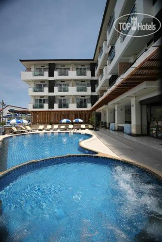 Hotelier's photos First Residence 3*