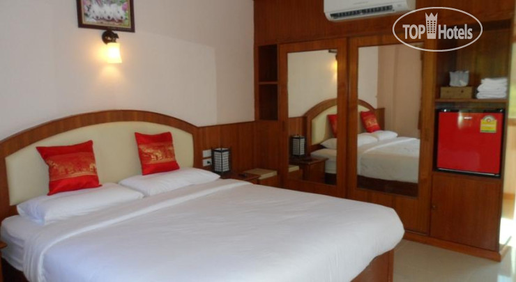 New photos from tourists Baan Rom Mai 2*