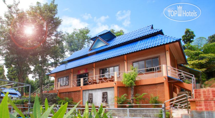 Hotelier's photos Ban Phumon Talang Resort 2*