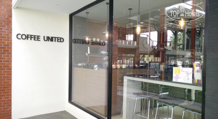 New photos from tourists Phitsanulok United 2*