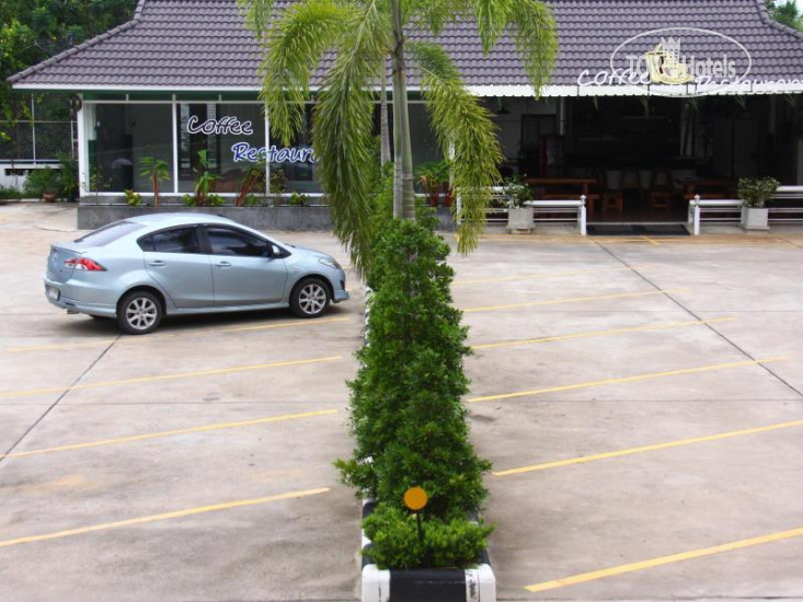 Hotelier's photos Chumphon Travelodge Hotel 3*