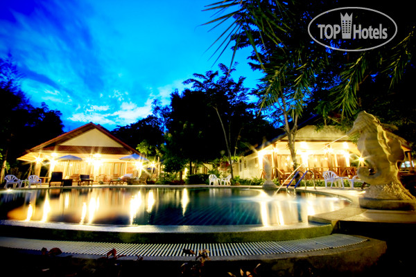 Hotelier's photos Rocky Point Resort 3*