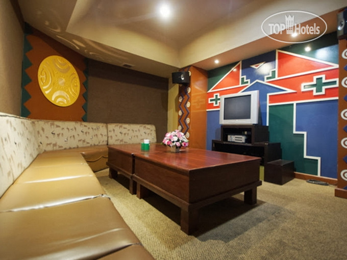 New photos from tourists Dhevaraj Hotel 3*
