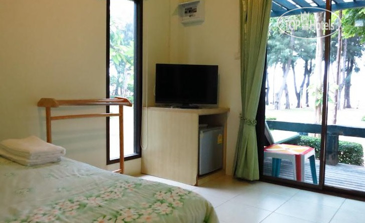 New photos from tourists Chaosamran Beach Resort 2*