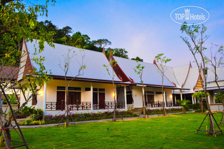 Hotel photo Bhu Tarn Koh Chang Resort & Spa 4*