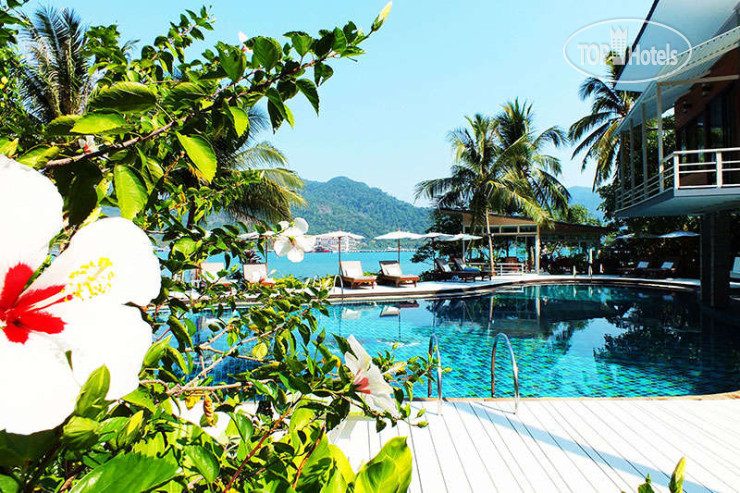 Hotel photo Resolution Resort Kohchang 2*