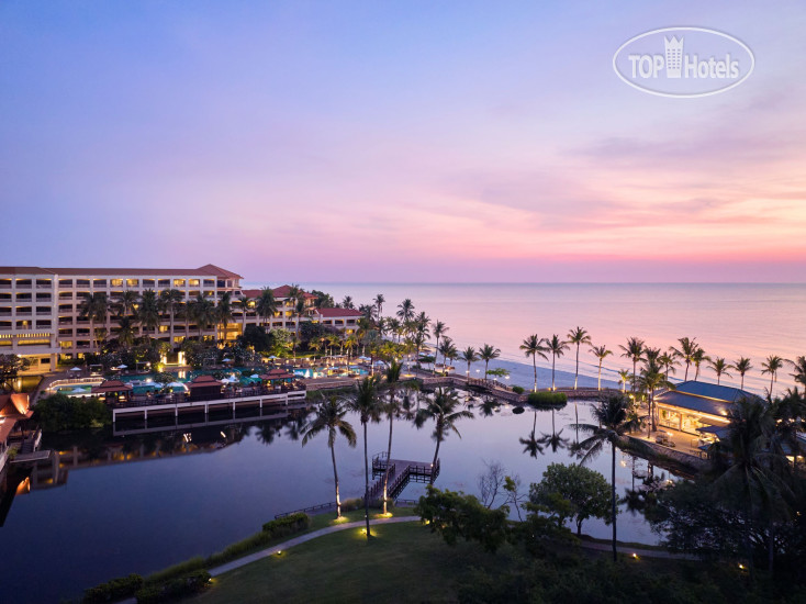 Hotel photo Dusit Thani Hua Hin 5*
