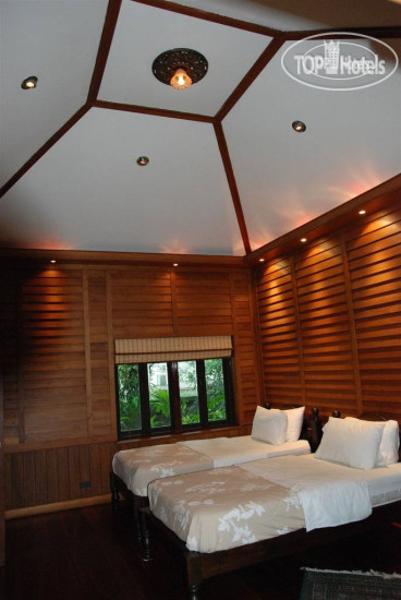 New photos from tourists Santitham Guest House 2*