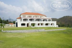 Photos The Manor Resort