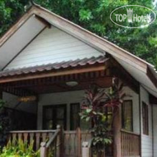 Photos First And Field Resident