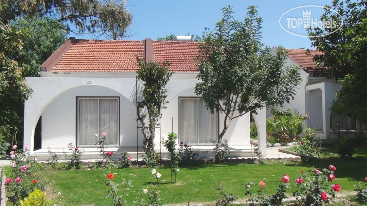 Hotel photo Rose Gardens Holiday Village 