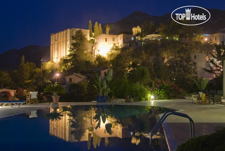 Hotelier's photos Bellapais Gardens Unique 4*