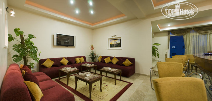 Новые добавленные фото туристов Sammy's Hotel 