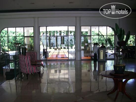 Photos Pryce Plaza
