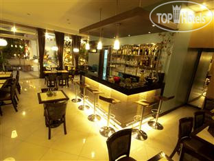 Hotelier's photos Avitel Makati 3*
