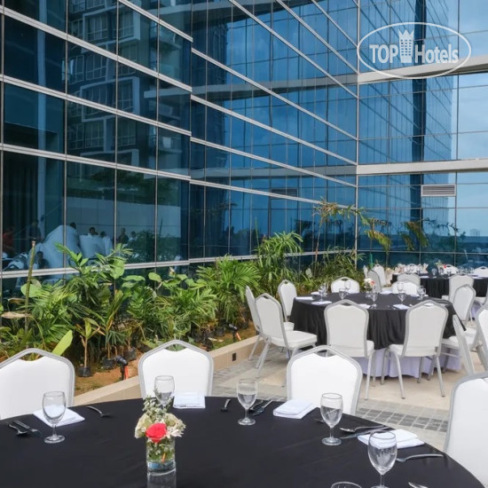 Hotel photo Savoy Hotel Mactan Newtown 4*