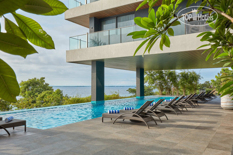 Фотографии отеля  The Reef Island Resort Mactan 4*