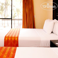 New photos from tourists Microtel Borakay 3*