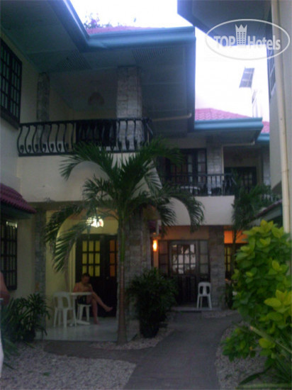 Hotelier's photos Crystal Sand Beach 3*