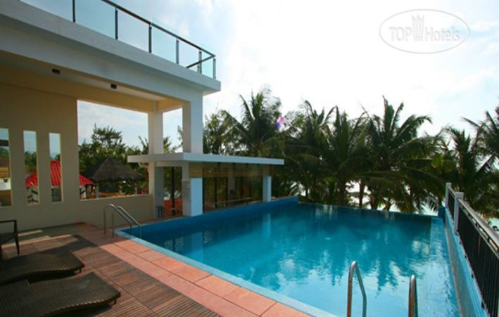 New photos from tourists Crown Regency Boracay 4*