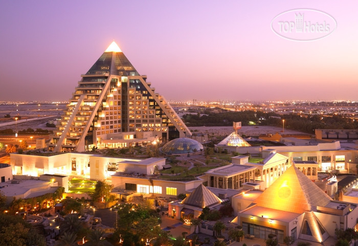 Фото Raffles Dubai