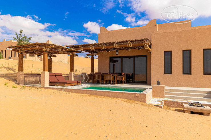 Hotelier's photos Bab Al Nojoum Bateen Liwa 5*