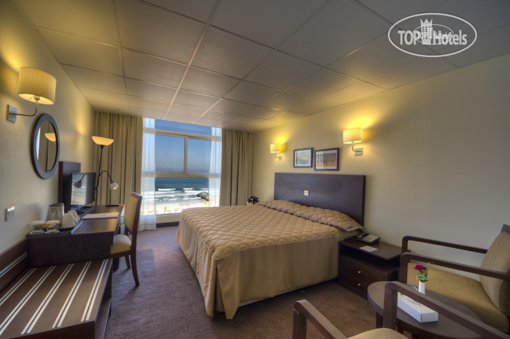 New photos from tourists Ajman Beach 3*