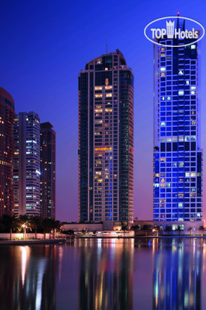Hotelier's photos Movenpick Hotel Jumeirah Lakes Towers 5*