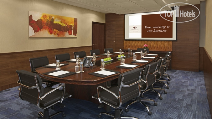 Новые добавленные фото туристов DoubleTree by Hilton Hotel and Residences Dubai Al Barsha 4*