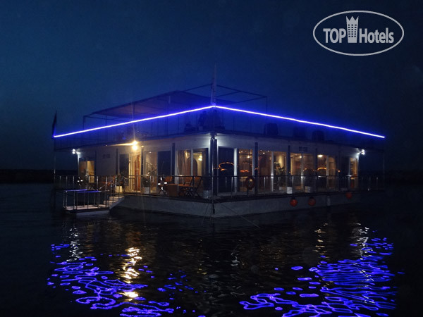 Hotelier's photos Jawhara Marines Floating Suite