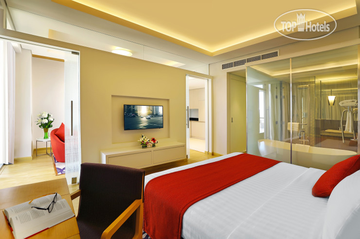 Hotelier's photos Royal Continental Hotel 4*