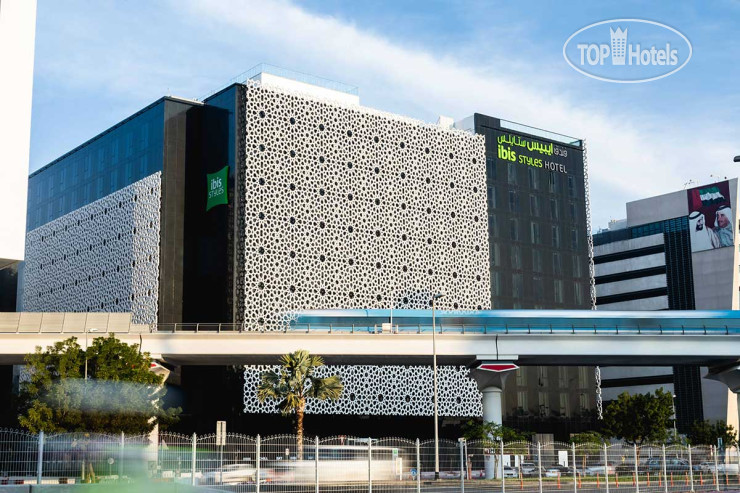Hotelier's photos Ibis Styles Dubai Airport Hotel 3*