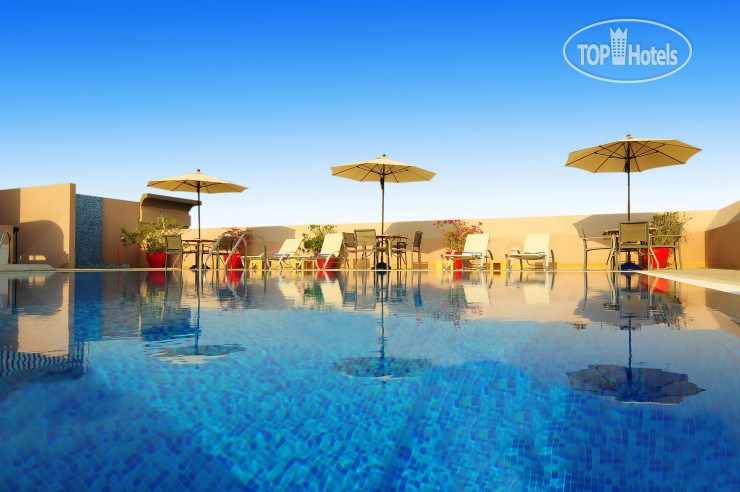 New photos from tourists Golden Tulip Al Barsha 4*