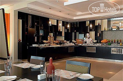 New photos from tourists Express By Holiday Inn Dubai-Internet City 3*