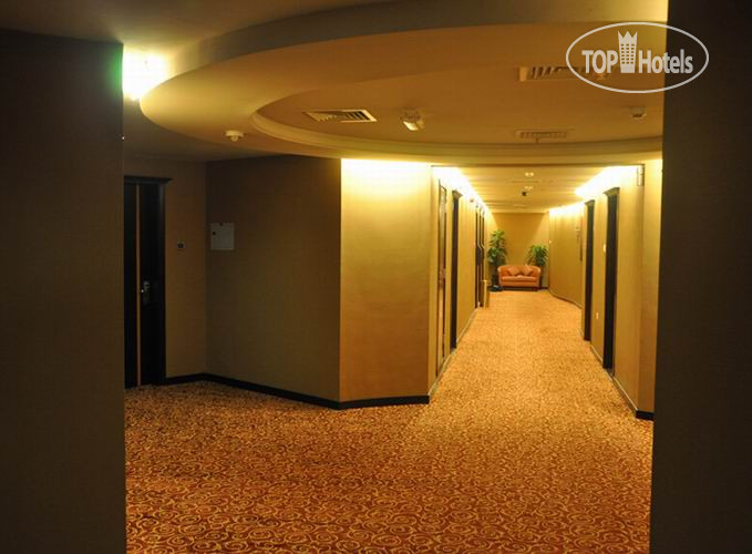 New photos from tourists Aryana 4*