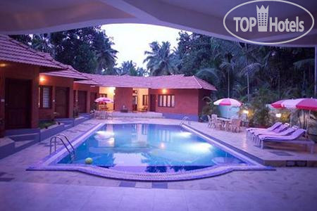 Hotelier's photos Deshadan Cliff & Beach Resort 3*