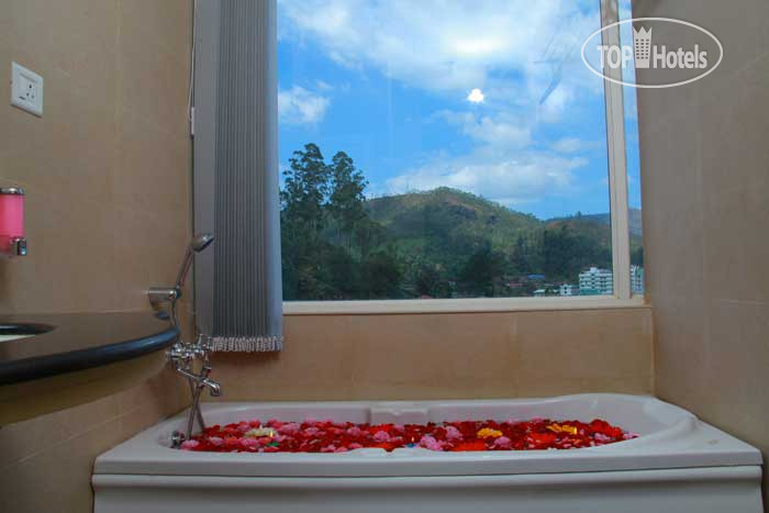 New photos from tourists Grand Plaza Munnar 3*