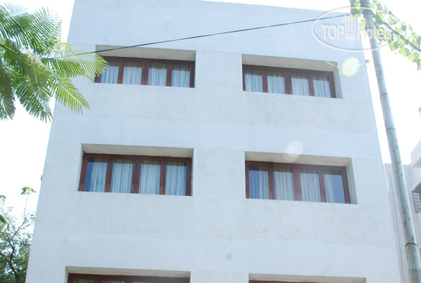 Photos Executive Residency Hotel