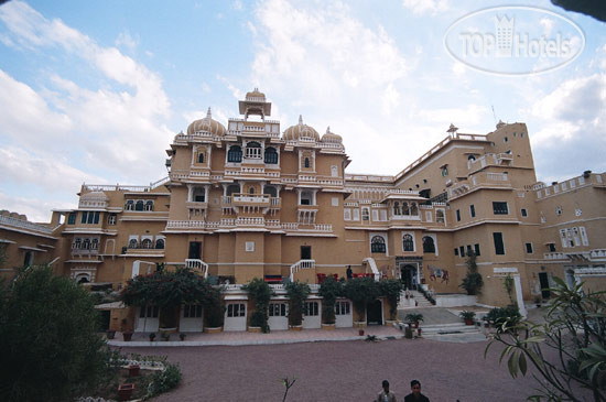 Hotel photo Deogarh Mahal 3*