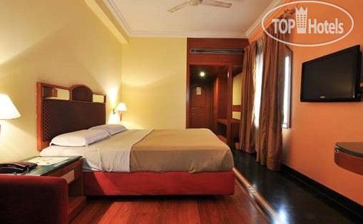 New photos from tourists Maurya Hotel 3*