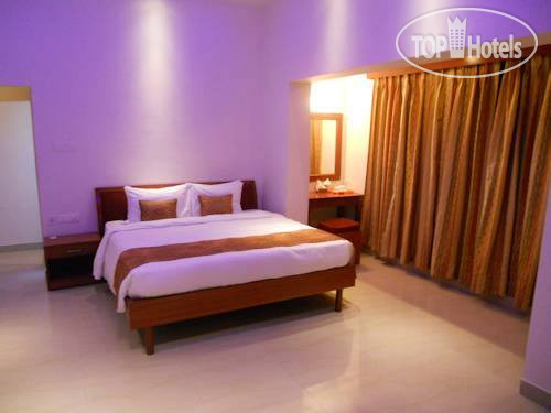 New photos from tourists Prayag Aristro Club 3*