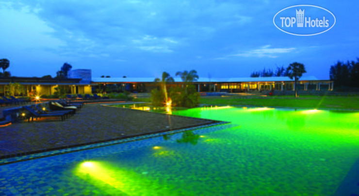 Фото Zest Big Beach Resort
