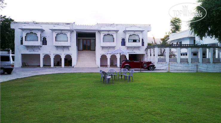 New photos from tourists Devendra Garh 3*