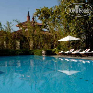 Photos Ananda in the Himalayas