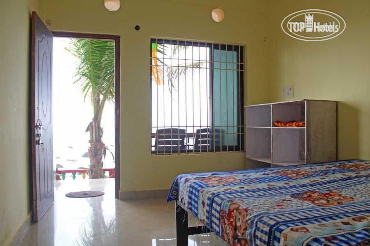 New photos from tourists Om Ganesh Guest House Cliffside