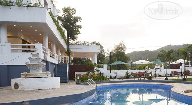 New photos from tourists Reemz Hotel