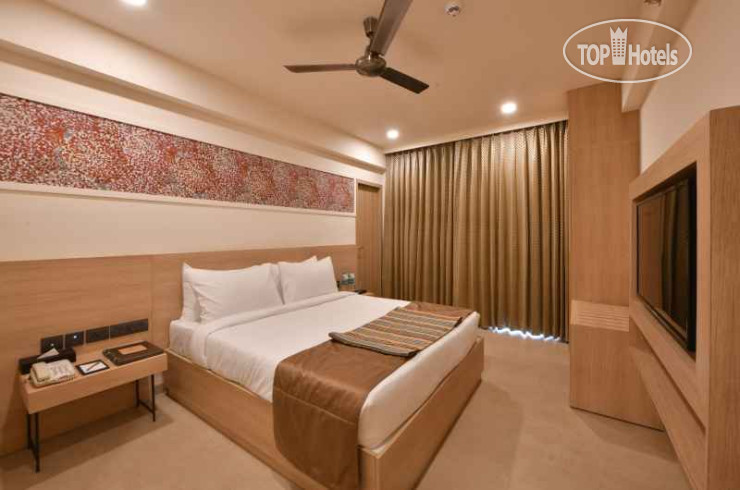 Hotel photo The Fern Habitat, Candolim, Goa 4*