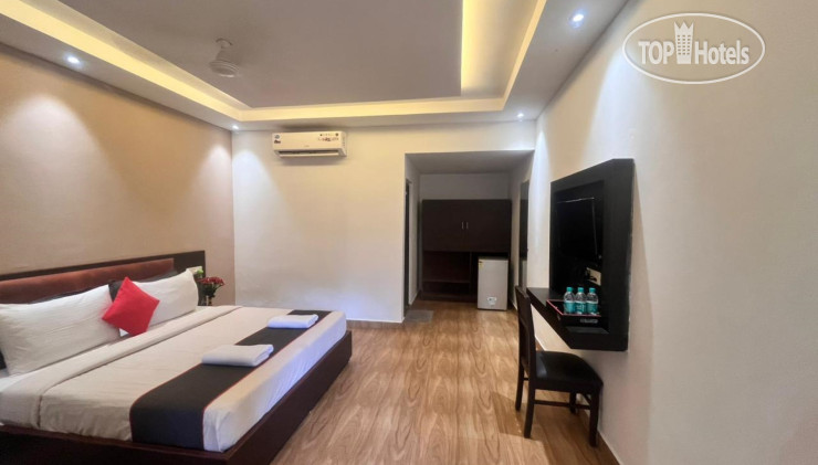 Hotel photo Bay Breeze Resorts & Hotels, Morjim 3*